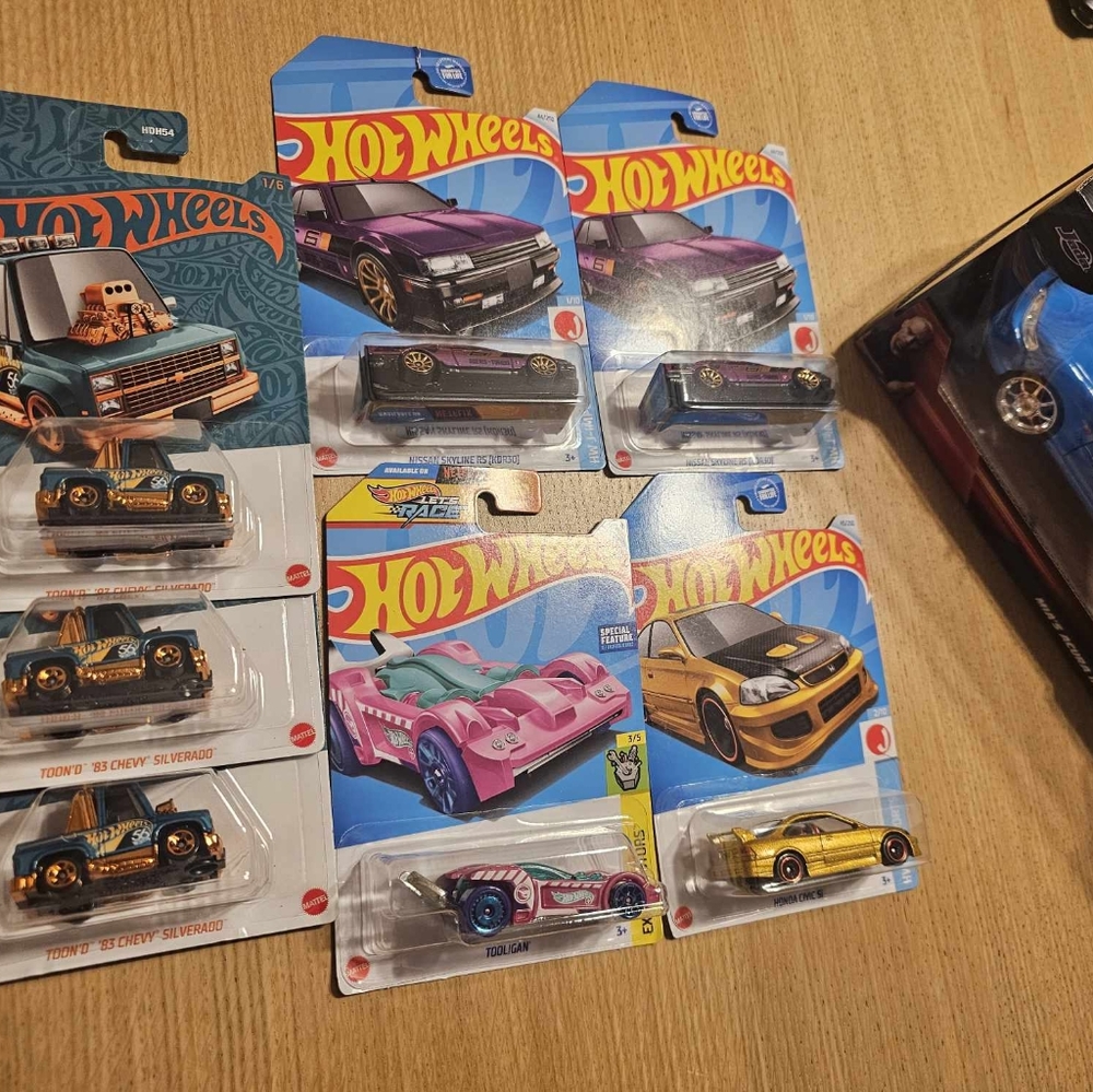Rare Hot Wheels Treasure Hunt